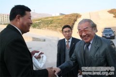 日本医疗学术交流团在青学习藏医藏药