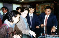 美国桥梁基金会项目官员莫尼卡女士